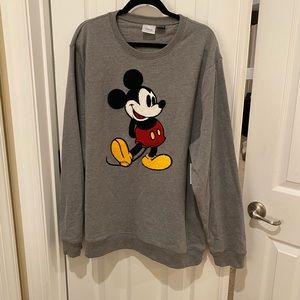 BNWT! Disney Mickey Mouse Sweatshirt w/chenille patch!